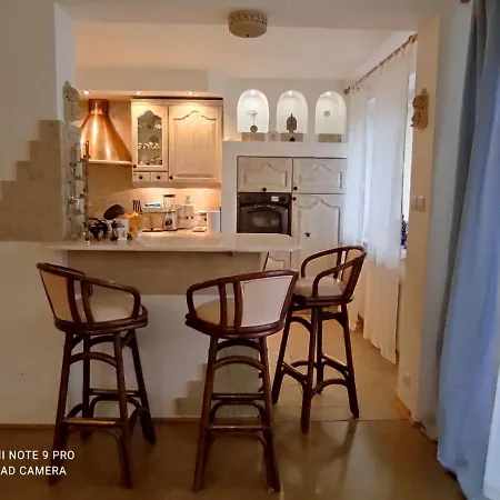 Exceptional,oriental Style Flat Close To Warsaw Mysiadlo