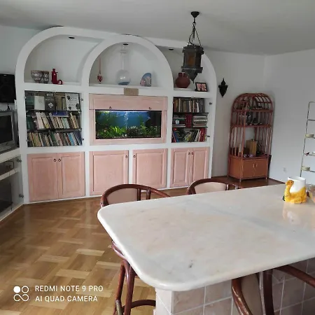 Exceptional,oriental Style Flat Close To Warsaw Apartament